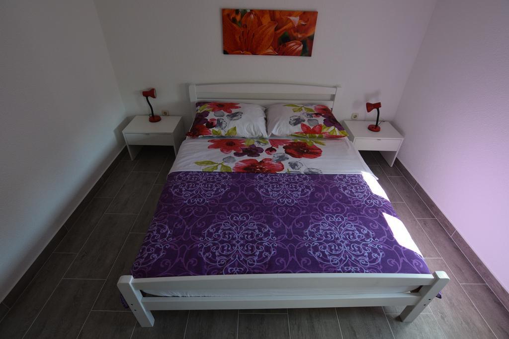 Apartments Batarilo Biograd Na Moru Exterior photo