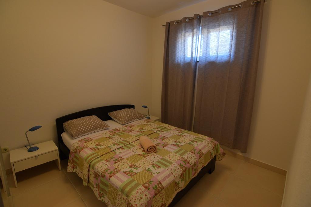 Apartments Batarilo Biograd Na Moru Exterior photo